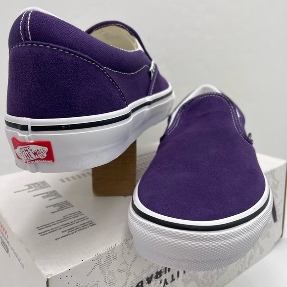 Vans Men’s Classic Purple Skate Slip-On
Purple/Black
VN0A2Z31PCA Sneakers - Picture 10 of 16